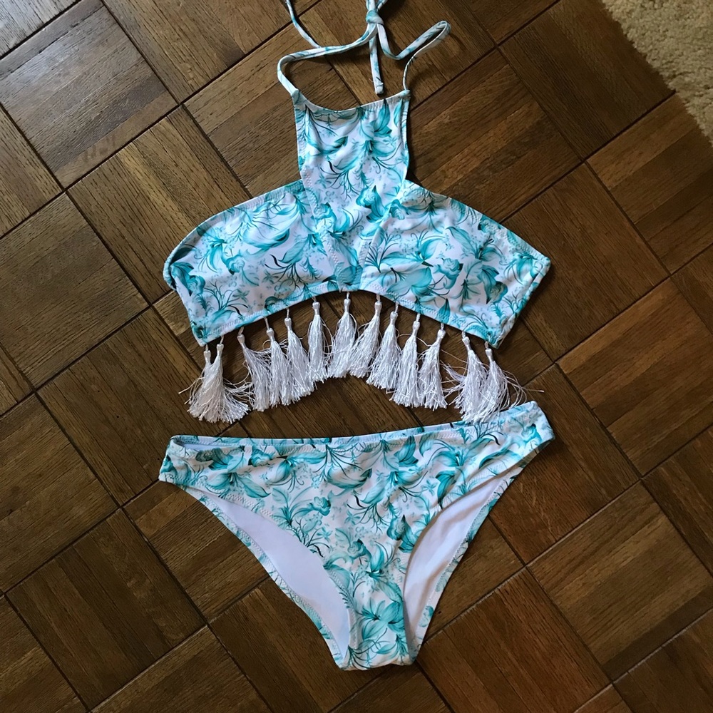 Cupshe flowers in sea halter print 2 piece set